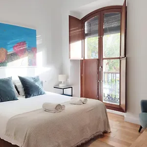 Apartamento Homeyseville-luxury Arenal 6 Pax, Parking Optional, Sevilla